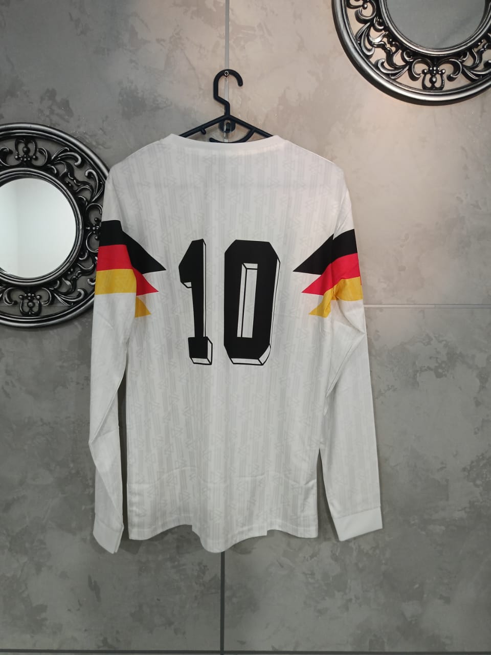 Germany Full Sleeve Embroidery 🇩🇪