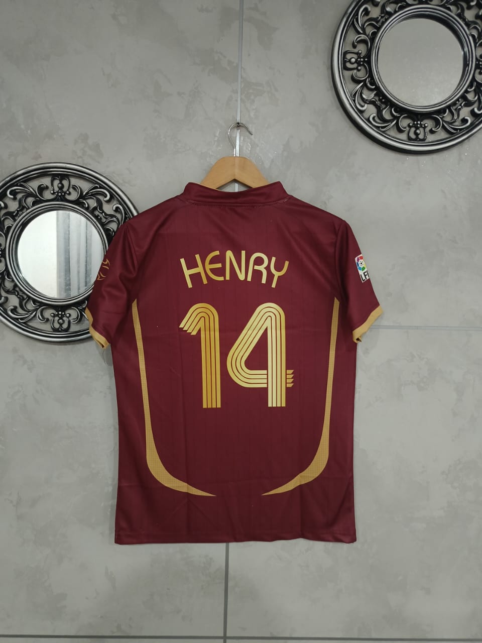 Arsenal 2005/06 Thierry Henry Commemorative Jersey – Burgundy