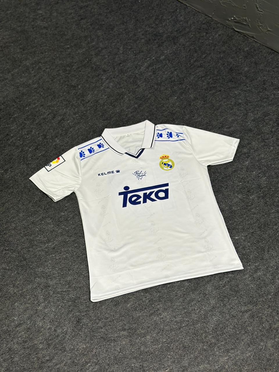 ⚪ Real Madrid (Teka, White Retro Kit)