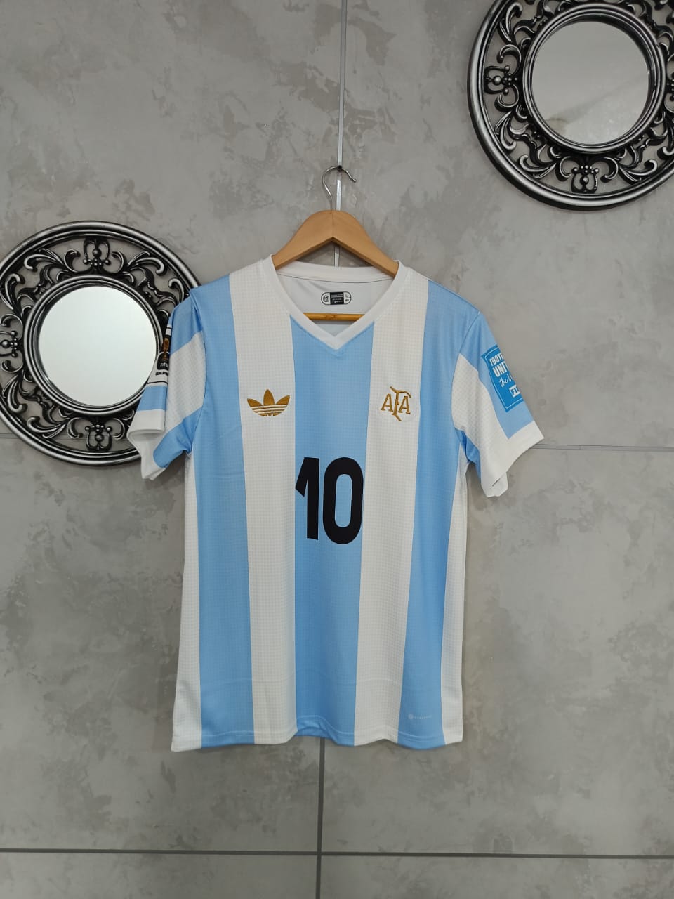 Argentina Retro Home Jersey (#10)