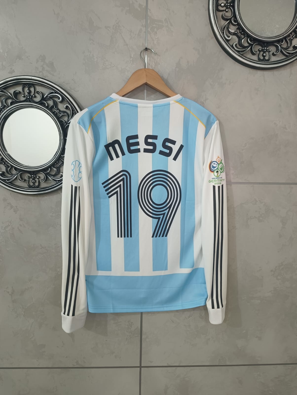 Argentina Long Sleeve Retro Jersey (#19)
