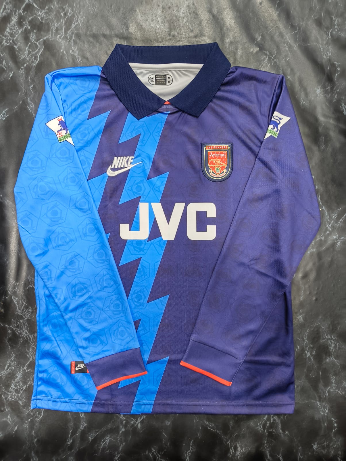 Arsenal 1995-96 Retro Away Jersey - #10 BERGKAMP | Vintage Gunners Collection