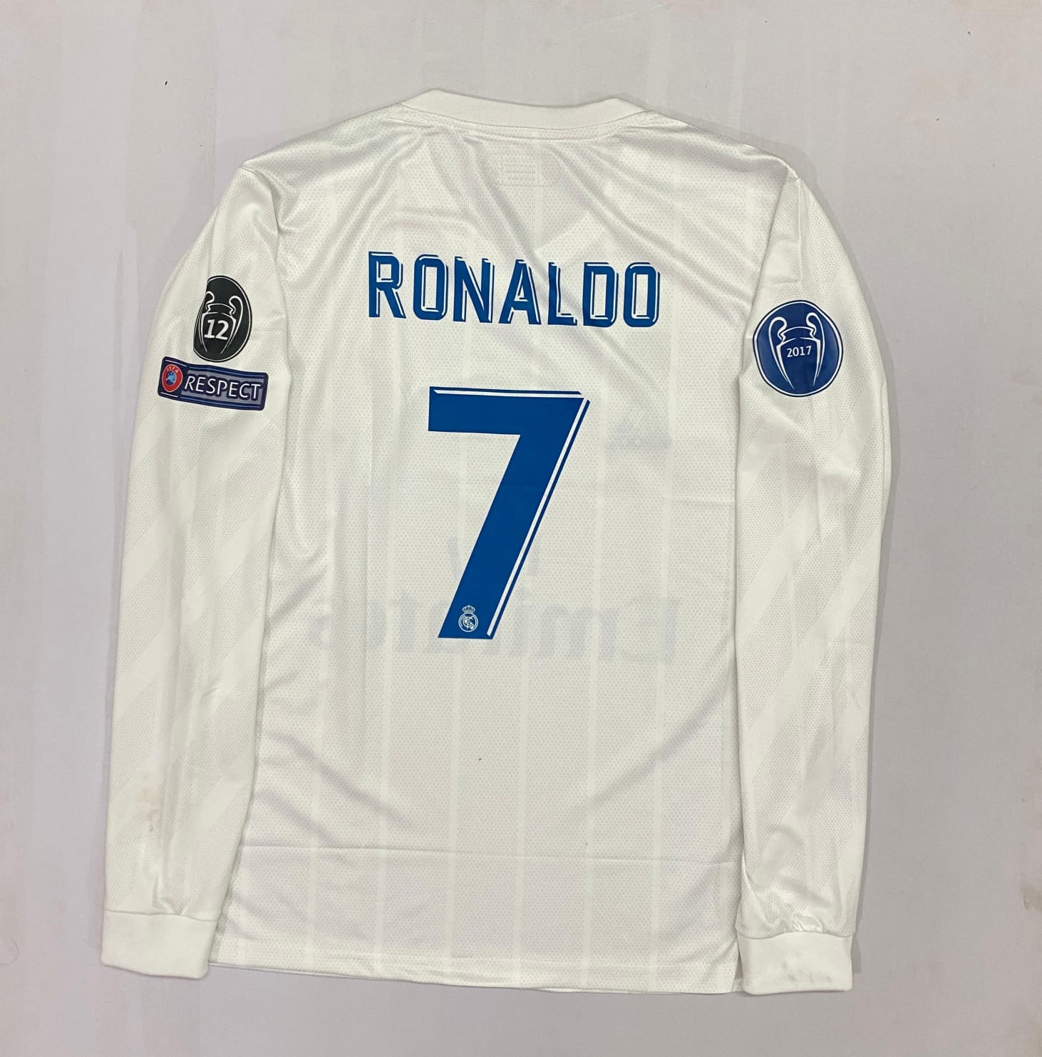 RONALDO REAL MADRID 17-18 FULL SLEEVE KIT