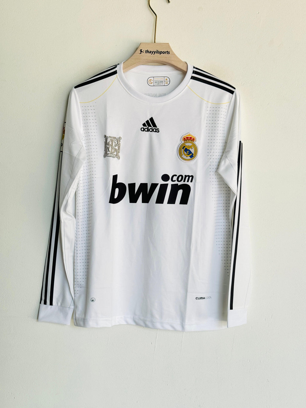 REAL MADRID 2009-10 HOME KIT RONALDO FULLSLEEVE EMBROIDERY