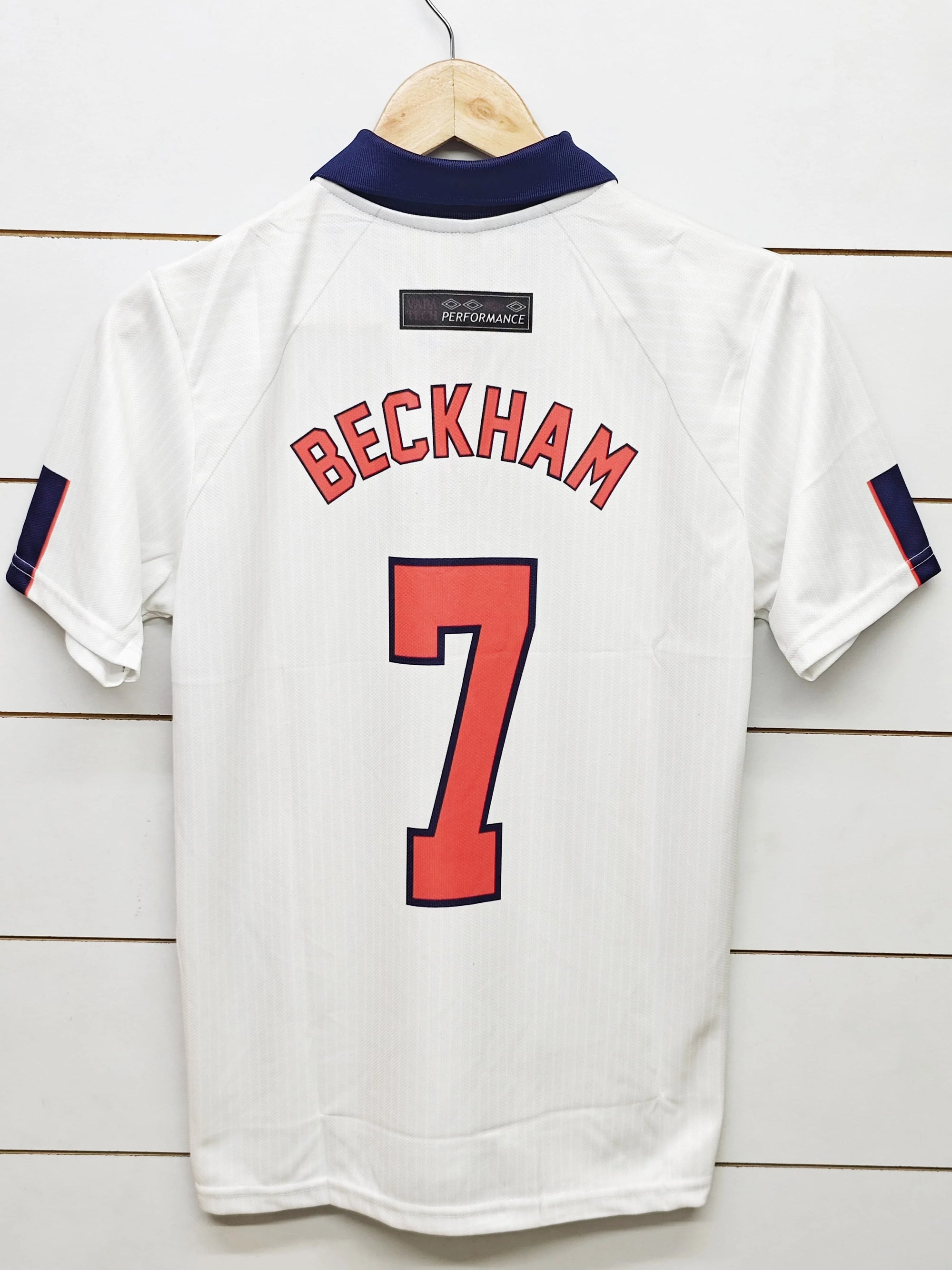 BECKHAM ENGLAND JERSEY